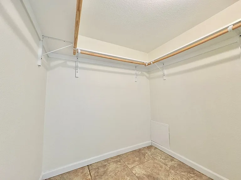 501 W Louisiana Ave #103 — Photo 8