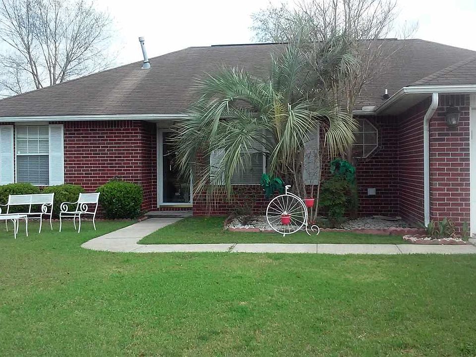1st image of 1205 Mazurek Blvd