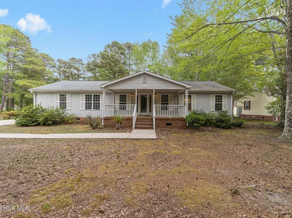 296 Beachwood Drive NW, Calabash, NC 28467