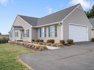 1145 Jefferson Oaks Ct UNIT 35, Forest, VA 24551