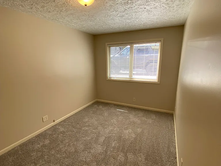 1520 D St #10 — Photo 10