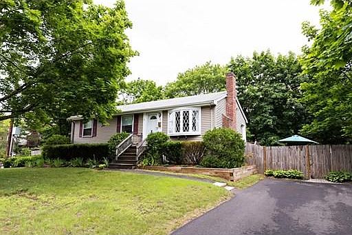 1st image of 5 Pinehaven Dr