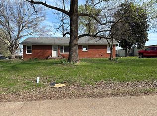 95 E Walnut St, Alamo, TN 38001