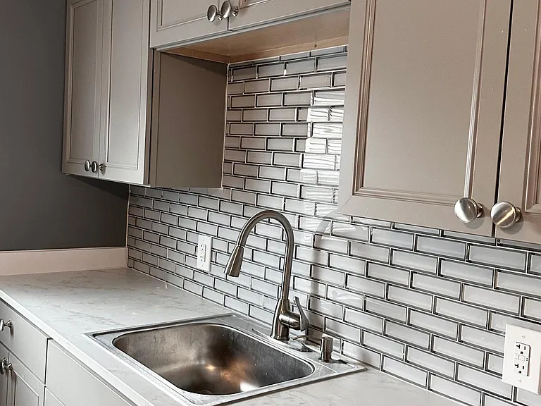 126 Hamlet Ave #6 — Photo 2