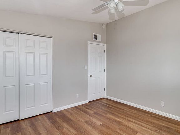4th image of 2250 E Alpine Ave