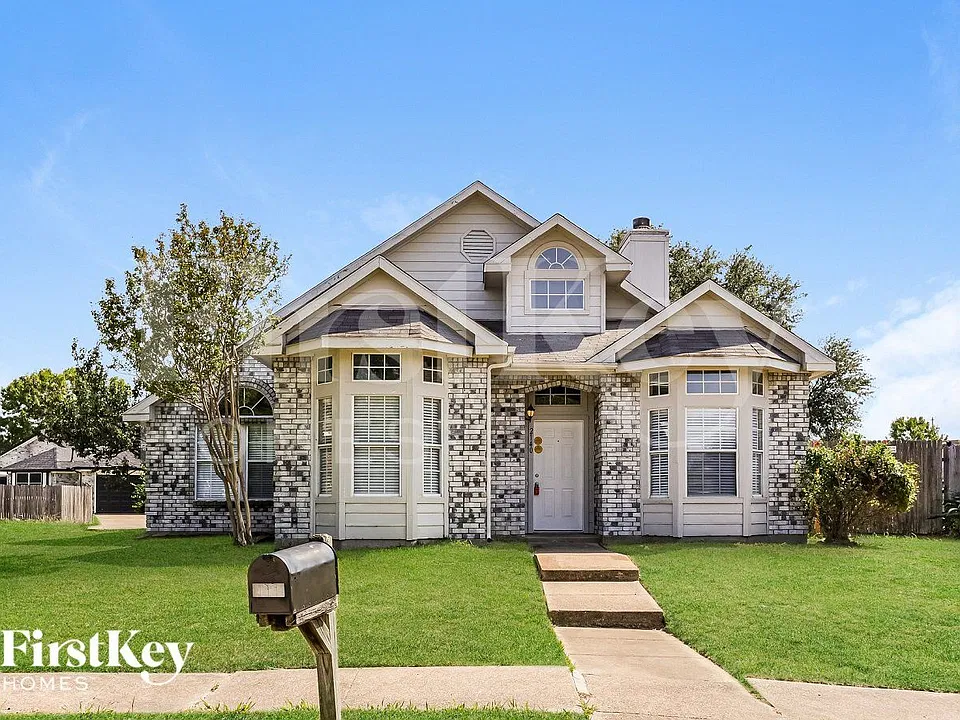 2140 Birch Bnd