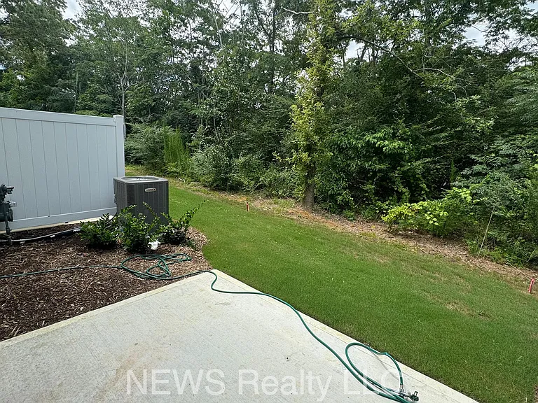 187 Peebles Dr — Photo 17