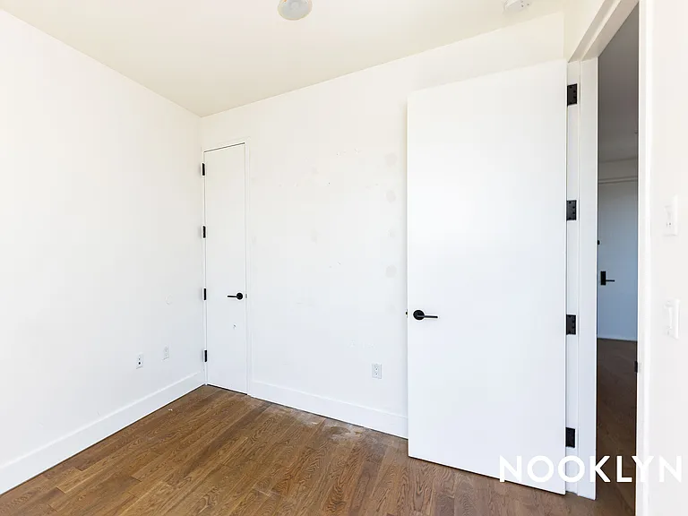 164 Central Ave #4 — Photo 3