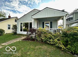 2240 Maple St, Columbus, IN 47201