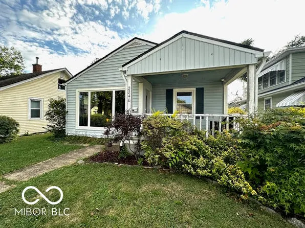 2240 Maple St, Columbus, IN 47201