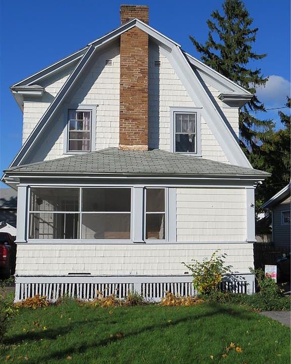 1st image of 221 Fayette Blvd