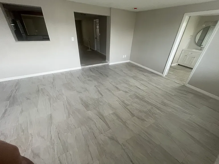 7121 King Arthur Dr — Photo 8
