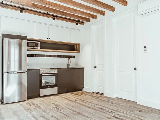Rented by Nolita Group | media 8