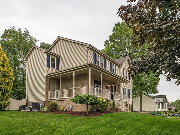 3rd image of 108 Birchwood Way