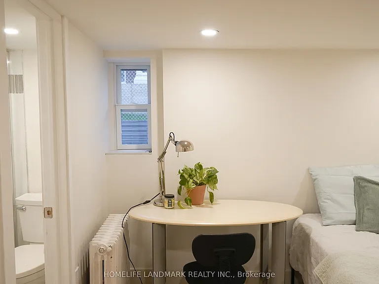 479 Whitmore Ave #R3 — Photo 3