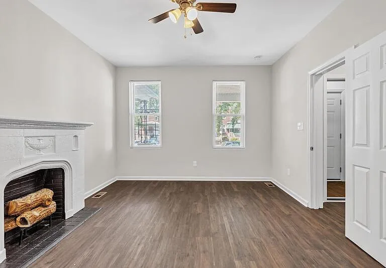 2305 Wichita Ave #1 — Photo 3