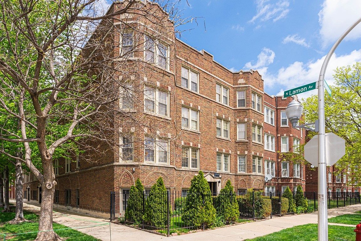 4856 W Henderson St APT 4, Chicago, IL 60641 | Zillow