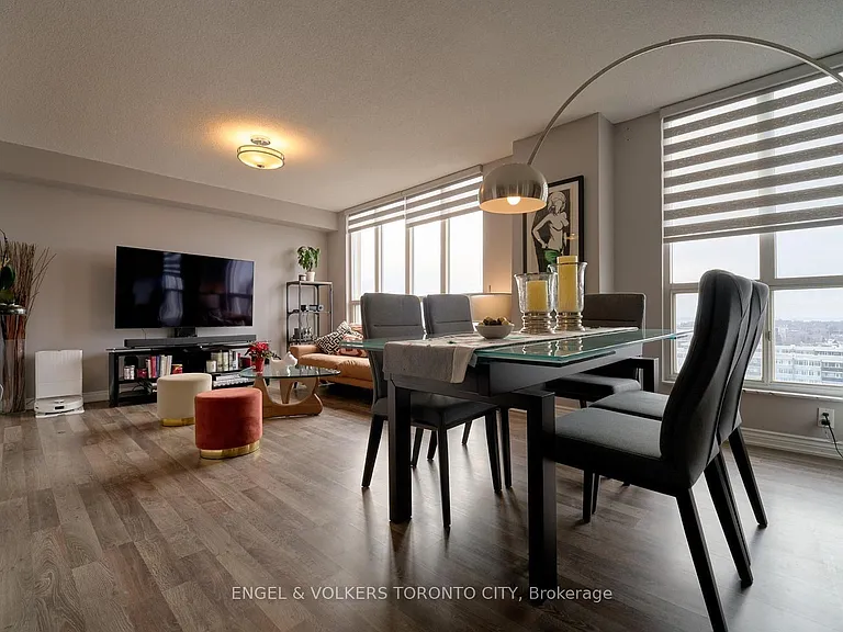 2285 Lake Shore Blvd W #1204 — Photo 35