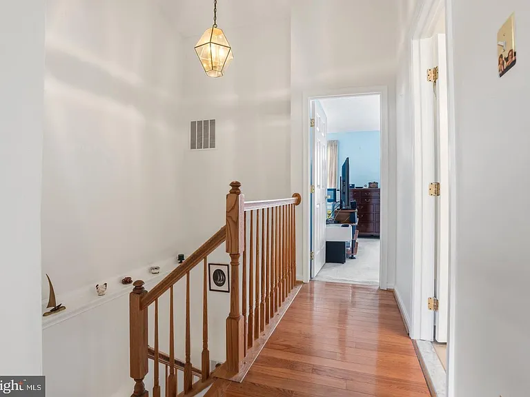 8016 Brightlight Pl — Photo 22