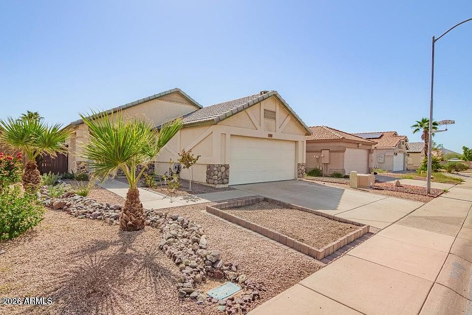 1st image of 3067 W Melinda Lane