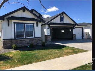 1339 Red #ASH, Star, ID 83669