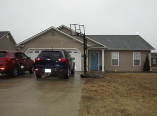 2003 Gabrielle St, Paragould, AR 72450