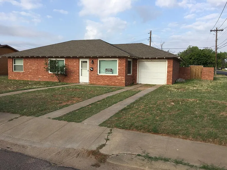 311 corner