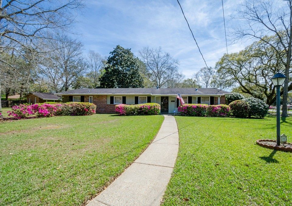 1st image of 3997 Lancewood Dr S