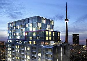 2nd image of 435 Richmond St W #404