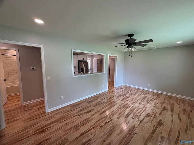 507 Woodland St NW — Photo 4