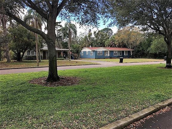 3rd image of 715 Lake Maggiore Blvd S