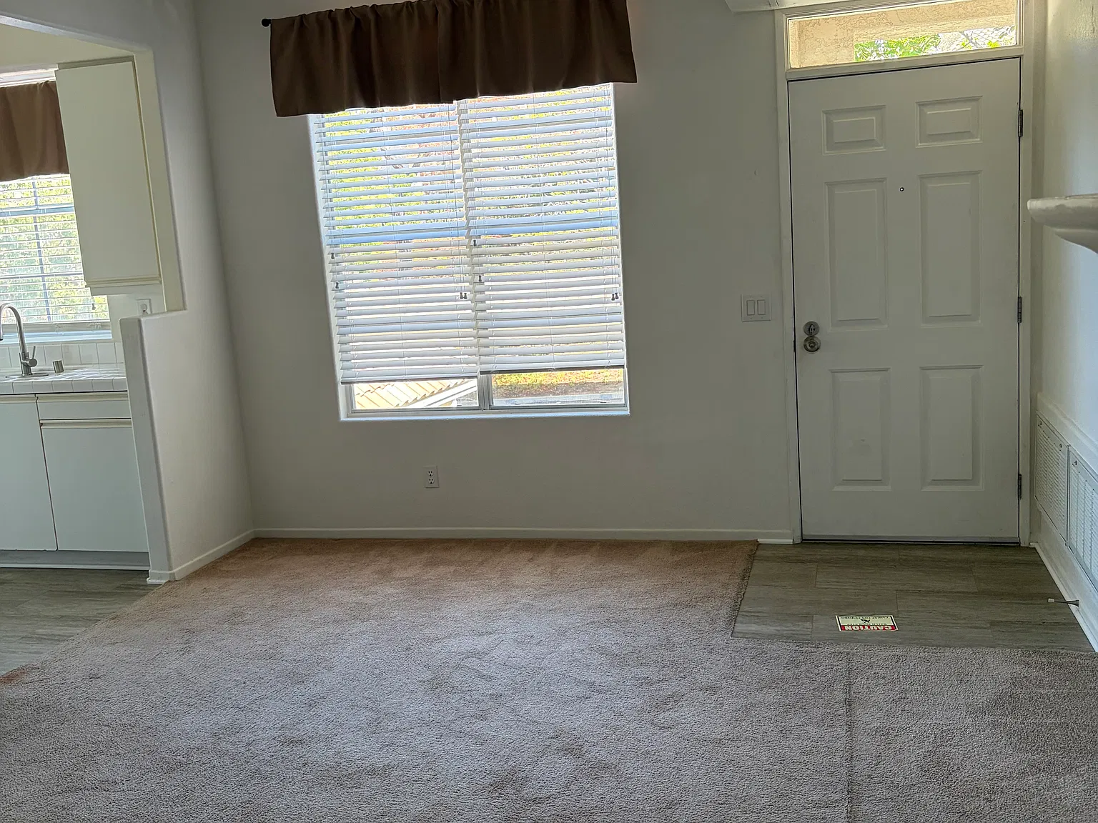 1 bed, 624 sqft, $2,450 — Photo 2