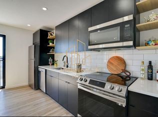 556-557 Market St #44D, Newark, NJ 07105