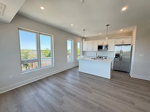 Floor plan 312