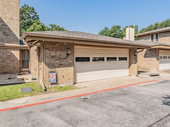 2nd image of 23 Park Ln