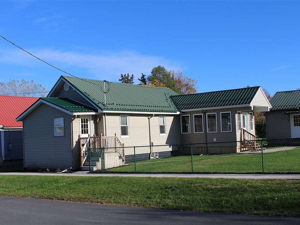 1st image of 626 Gates St