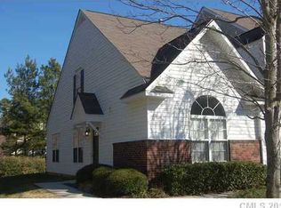 8265 Christmas Ct, Charlotte, NC 28216