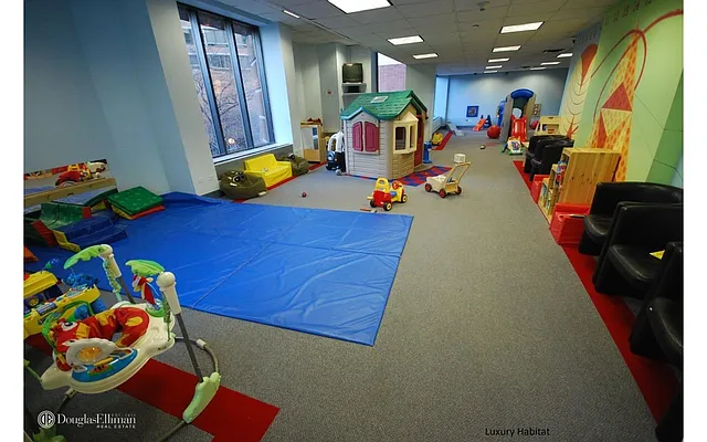 Rented by Douglas Elliman | media 32