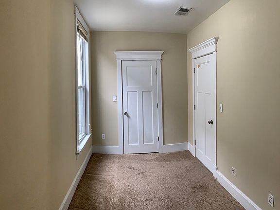 5th image of 2238 N Kimball Ave