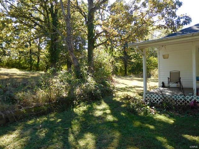 2nd image of 400 Arrowhead Rd
