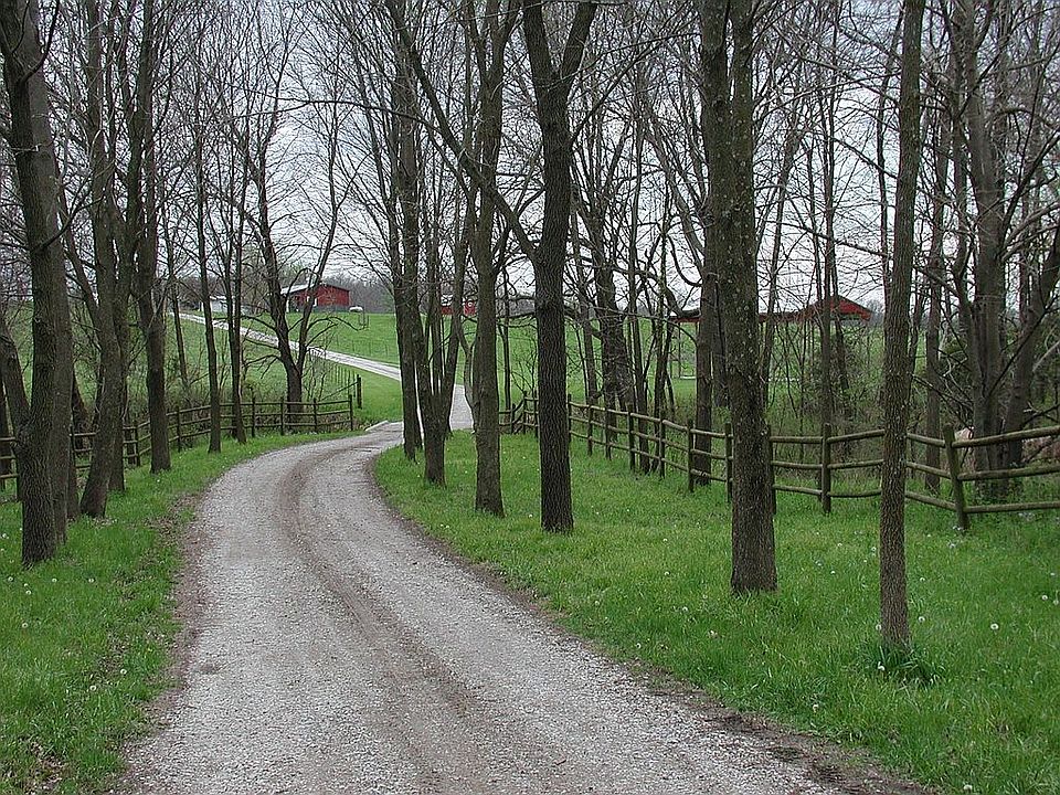 Entrance lane