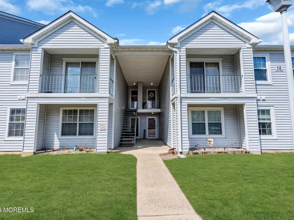 1213 Waters Edge Drive, Toms River, NJ 08753