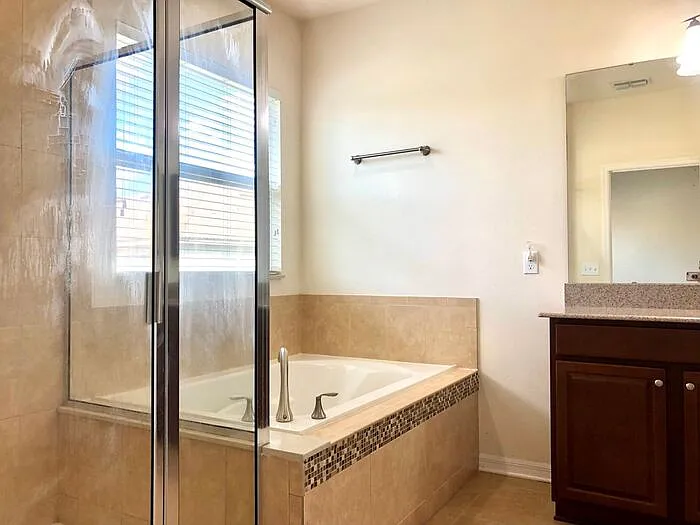 9134 Shepton St — Photo 13