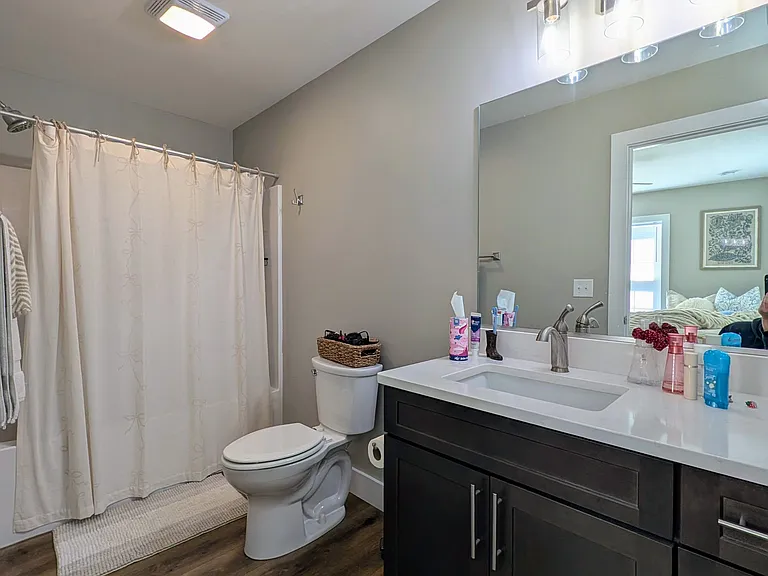 514 N Lincoln St — Photo 5