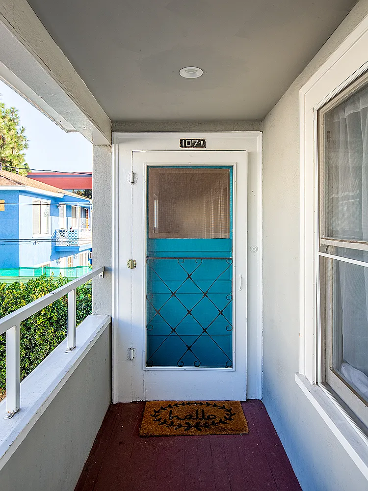 Studio, 500 sqft, $2,295 — Photo 4