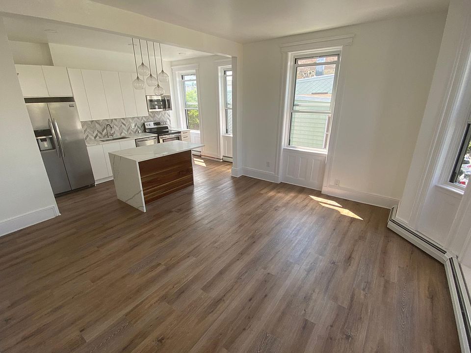 Kitchen/Living Room