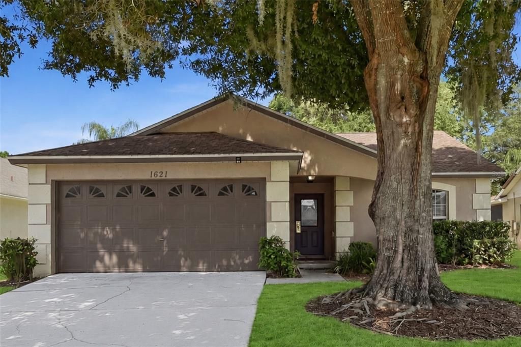 1621 Oak Hill Trl, Kissimmee, FL - View 2