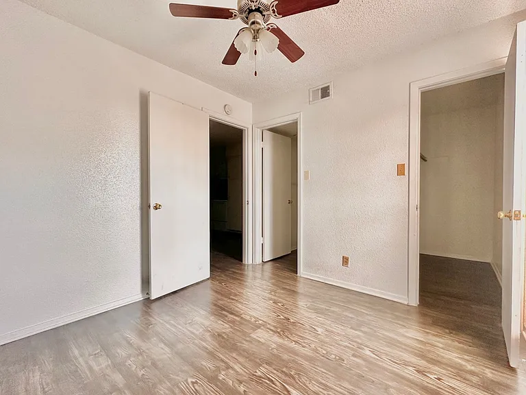 2803 Hemphill Park #B201 — Photo 12