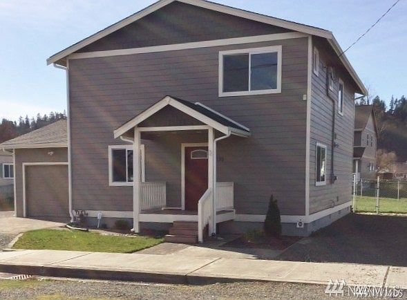 1st image of 139 Tacoma Blvd