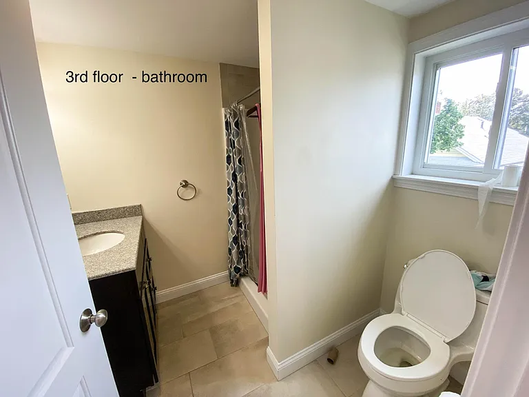 28 Woodruff Ave #28 — Photo 7